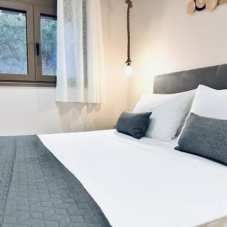 La Casa Di Bei-peaceful And Secluded Retreat With Private Pool- By Mana Gers Сasa de vacaciones Drakas