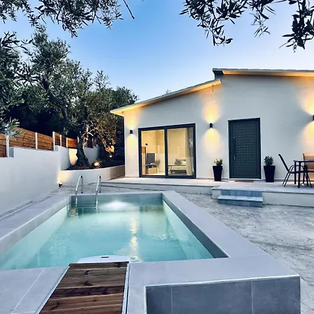 La Casa Di Bei-peaceful And Secluded Retreat With Private Pool- By Mana Gers Vakantiehuis Drakas